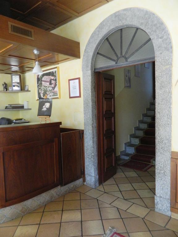 Albergo Michieletto Valmorea Buitenkant foto